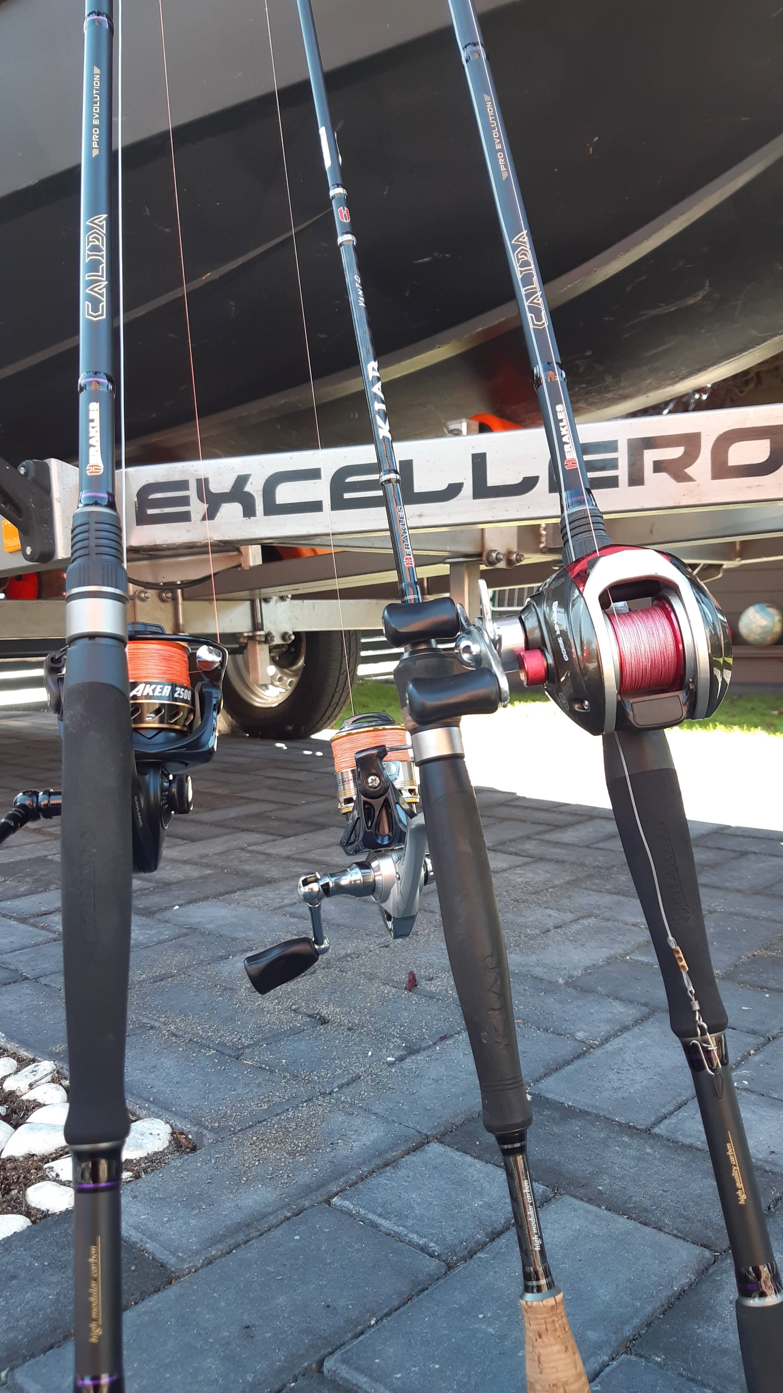 _ber-uns_links-unten-compressed